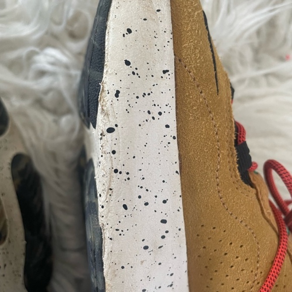 NIKE Women’s Air Max Viva Color: black/wheat-indigo burst size 9.5 - Picture 5 of 12